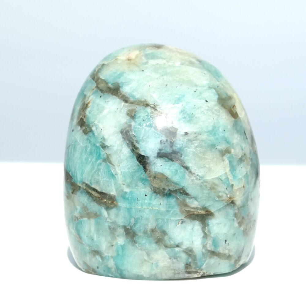 amazoniet met rookkwarts sculptuur